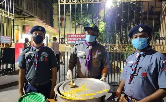 Distribute Food During Pandemic