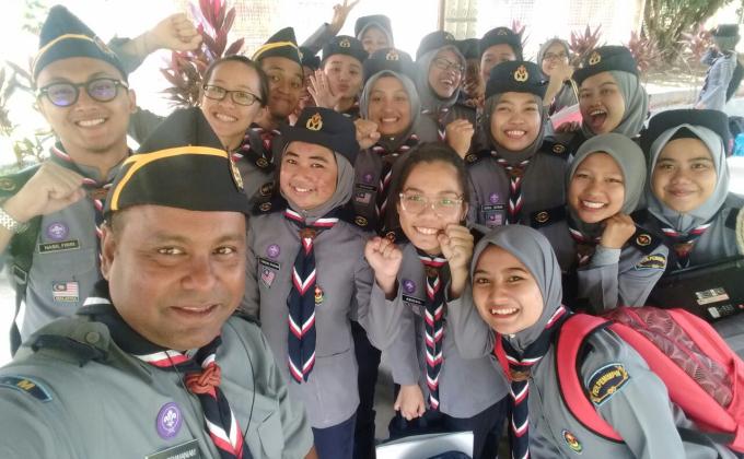 PERJUMPAAN UB MINGGU KE-9