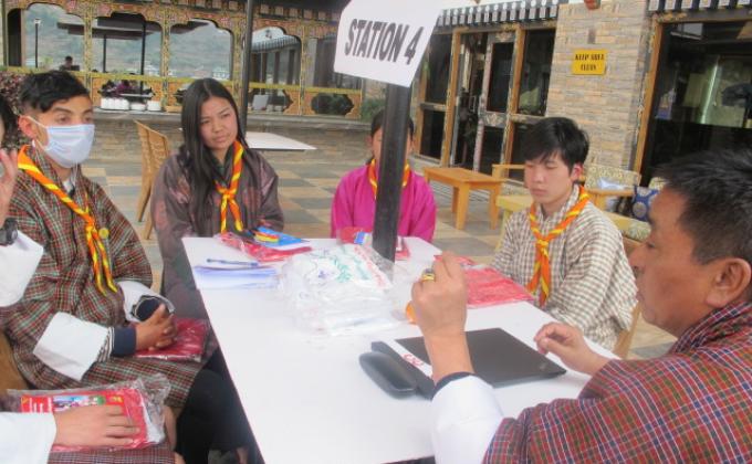 As a  team, we can create happiness. 