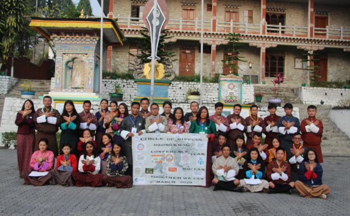 Peace Dialogue with young volunteers