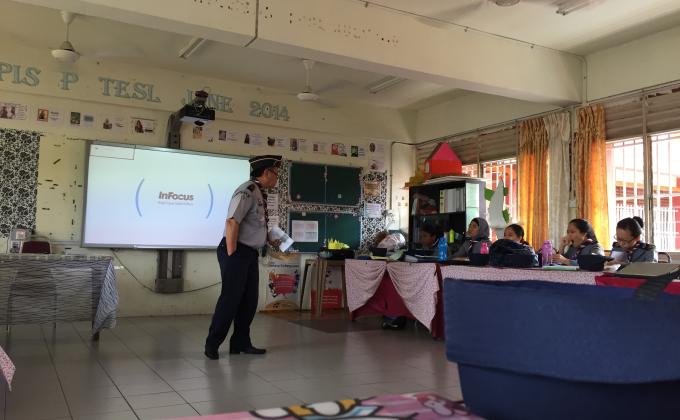 PERJUMPAAN UB MINGGU KE-12