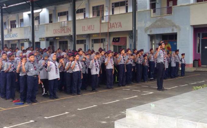 PERKHEMAHAN SKIM LENCANA PENGAKAP KANAK KANAK DAN PENGAKAP MUDA DI SK PARIT MAHANG