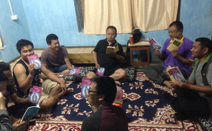 Sharing dharma for peace