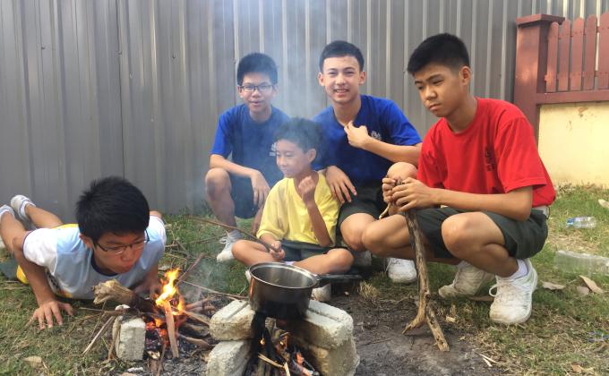 Menghidupkan Api