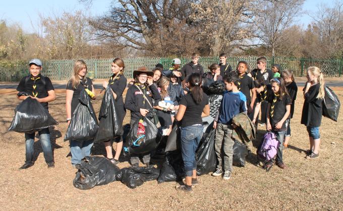Community River Clean Up