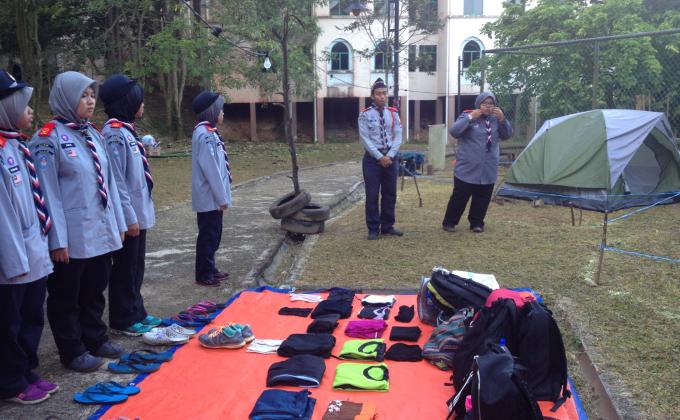 Berkhidmat di Perkhemahan Lencana Kemahiran !