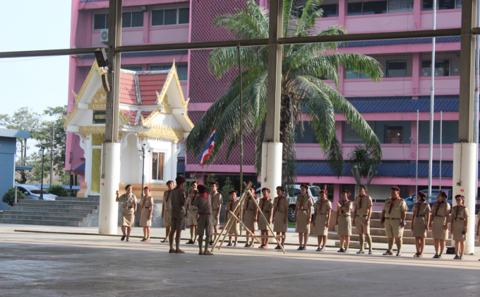การเข้าค่ายลูกเสือ-เนตรนารี