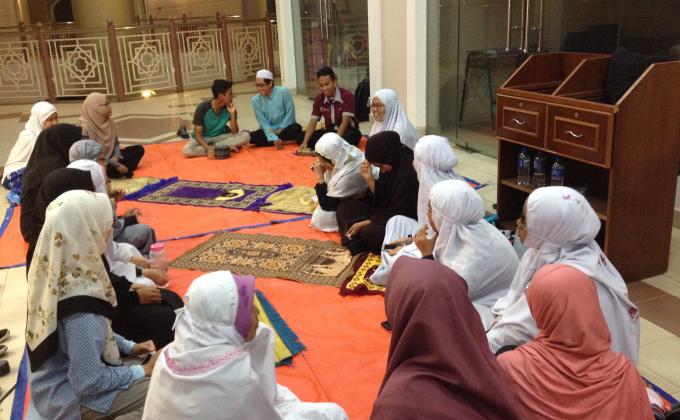 End Semester : Iftar & Solat Hajat