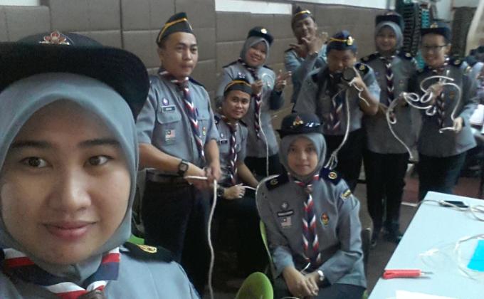 PELANCARAN UNIFORMKU HEBAT