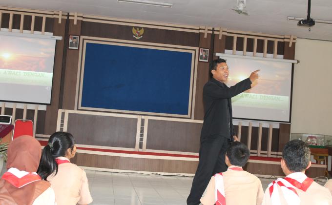 Achievement Motivation Training (AMT)