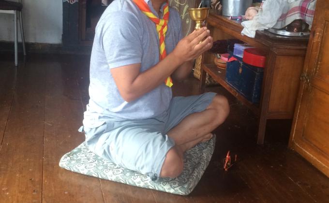 "Our sincere prayers for a great king"