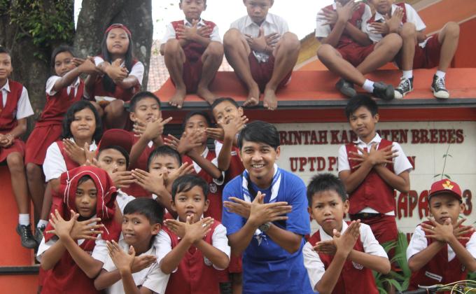 Bringing a peace back to life