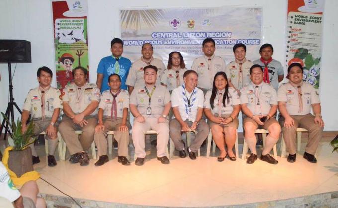 C;R WORLD SCOUT ENVIRONMENT PROGRAM