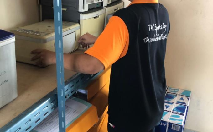 ทำความสะอาดห้องเก็บของสำนักงานเขตฝ่ายสิ่งแวดล้อม