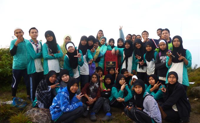 EKSPEDISI MENDAKI GUNUNG LEDANG II