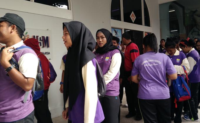 PROGRAM JELAJAH KAMPUS SMK KUALA KRAU KE USM (PENDIDIKAN KHAS INTEGRASI)