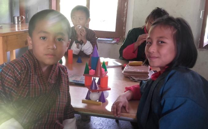 Nurturing the Creativity in Small Students