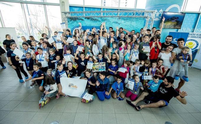 Swimming above difficulties