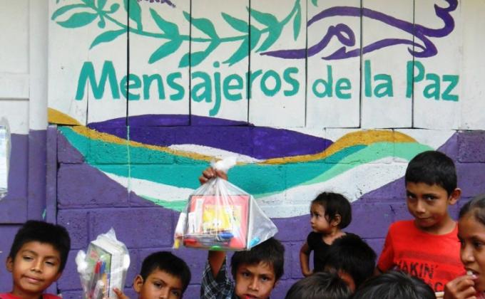 Restaurando la pequeña escuela.