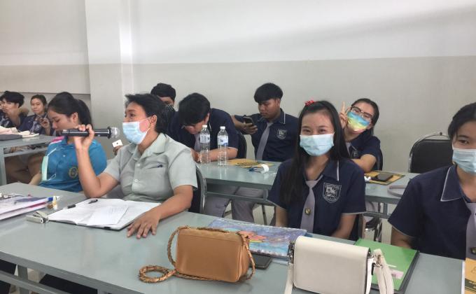 ดูแลนักเรียนนำเสนอโครงการ ระดับชั้น ปวช.3