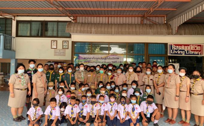 การทำกิจกรรม Messengers of Peace กับลูกเสือ เนตรนารี