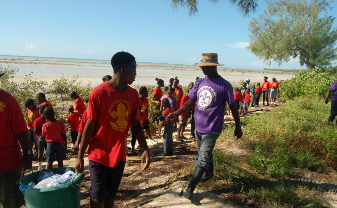 SOUTH BEACH POOL & COMMUNITY CLEANUP