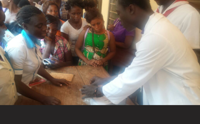 sensibilisation et dépistage volontaire des apprenties couturieres de hedzranawoe sur le VIH SIDA