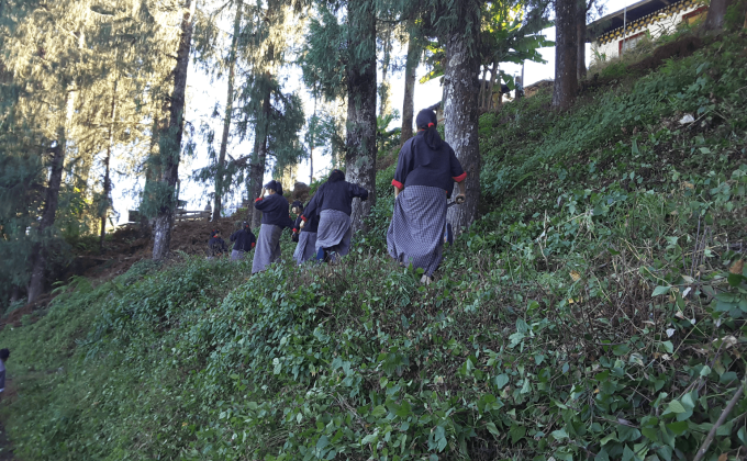 School area enviroment cleaning by our students