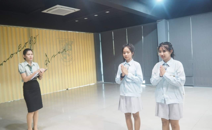 เข้าร่วมกิจกรรมประกวดมารยาทไทย