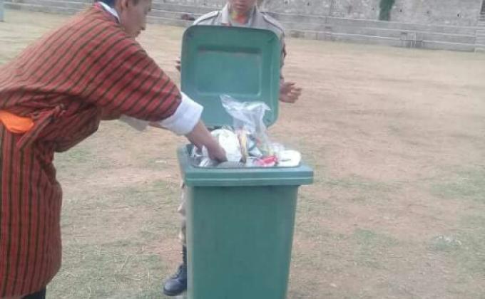 Cleaning of community 