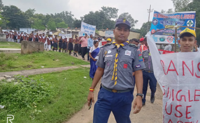  Please don't used plothin and swachata pakhawada.. 