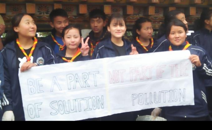 Trash Tag Challenge by Tashitse scouts