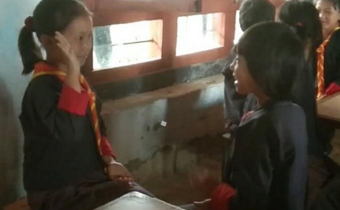 Education on sign language