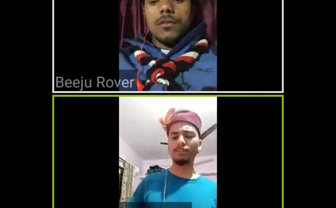 Virtual group meeting snow land Rover's open crew manali.