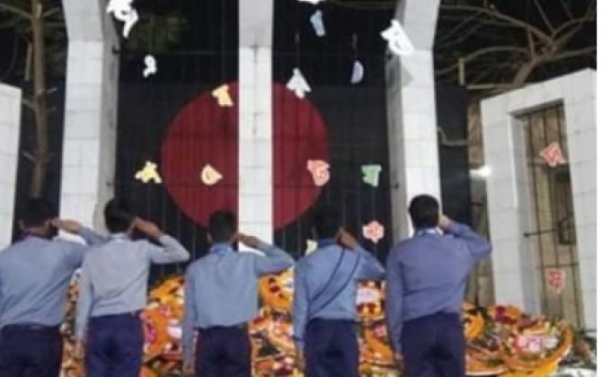 আন্তর্জাতিক মাতৃভাষা দিবসে শহীদ মিনারে সেবা প্রদান

