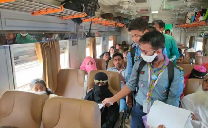 করোনা ভাইরাস সম্পর্কে জনসাধারণের মাঝে সচতেনতা মূলক কার্যক্রম।

