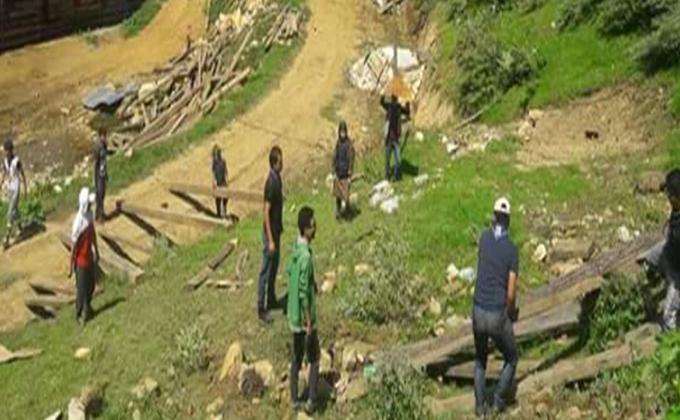 volunteer to construct temple and to survey for constructing foot path