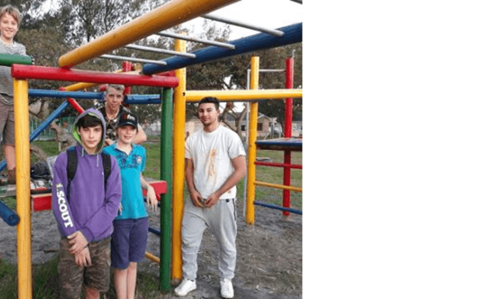 Build a jungle gym at Heathfield Primary