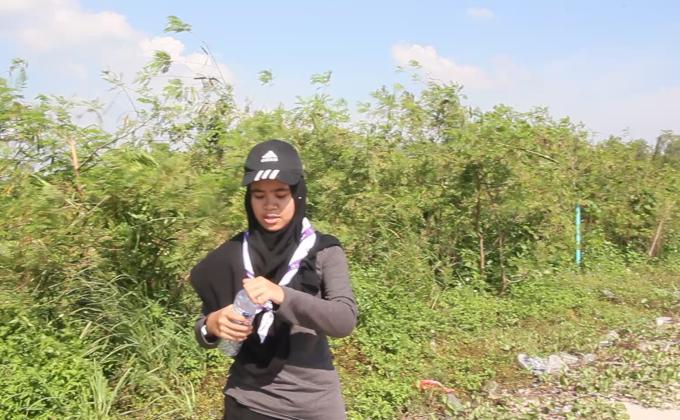 Reuse, Recycle Garden Project (SWA Voluntary Service); Collecting At Pantai Remis