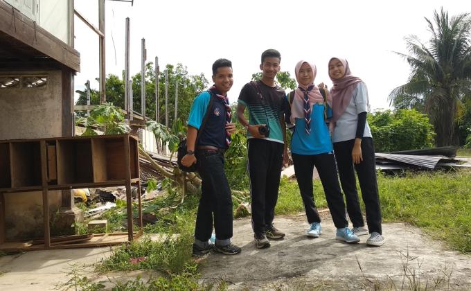 (Misa Island Goat Project: Update 7) Pembelian Kayu Terpakai