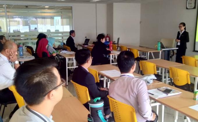 Seminar Penyelidikan 2018 di OUM