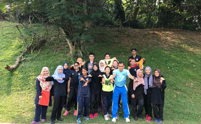 Latihan Permainan Bola Baling Kelas PISMP TESL G 2017