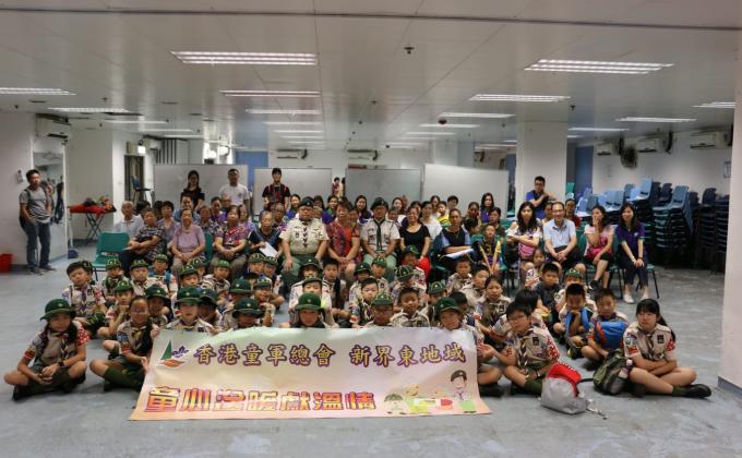 童心送暖獻溫情