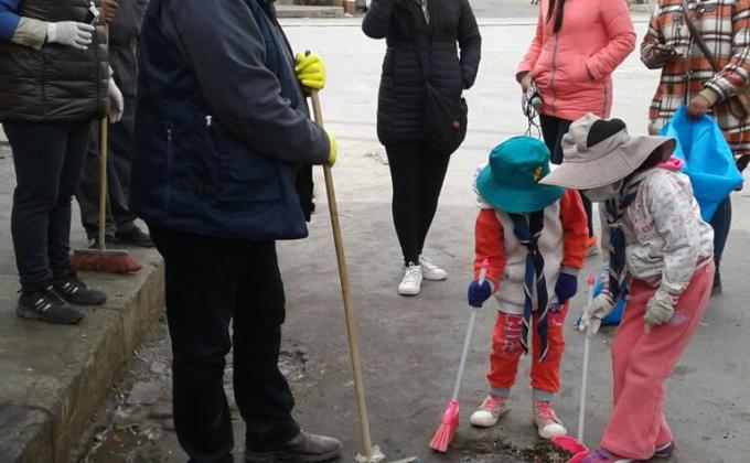 Mano a Mano por Oruro Limpio y Verde
