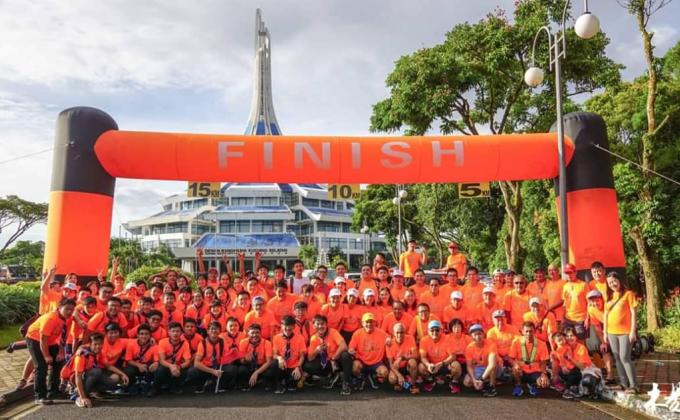 CITY JOGGER'S CLUB MOMENTUM SERIES 6.1 SERVICES