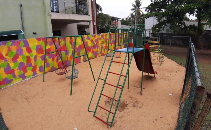 Refurbishing children's playground project