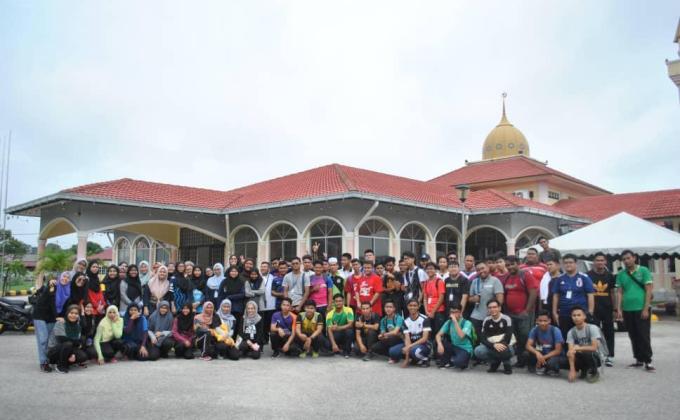 PROGRAM GOTONG ROYONG DI MASJID LKNP 