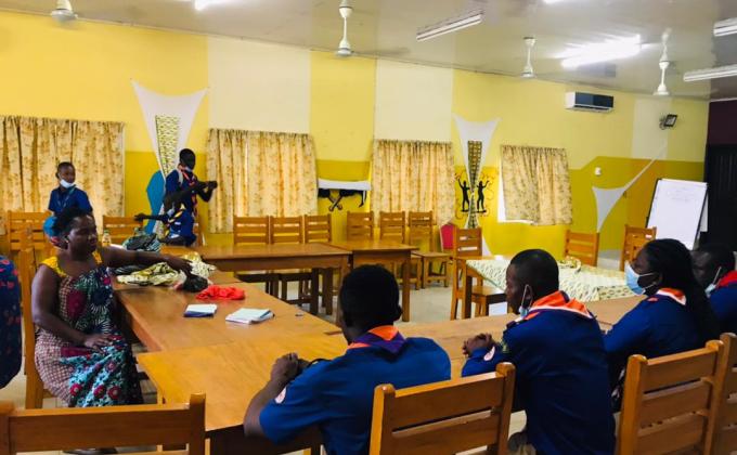 DON DES SCOUTS DU DISTRICT ABIDJAN ABOBO SUD A L'ORPHELINAT SOS VILLAGE D'ENFANT D'ABOBO