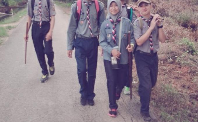 Ekspedisi Berjalan Kaki Ujian Lencana Ekspedisi
