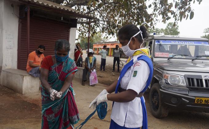 Hand wash demonstration at Sagbahal village of Balisankara Block